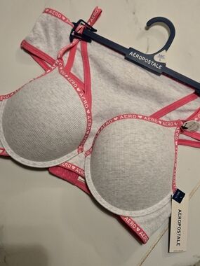 Aeropostale Heather Gray Bra with Pink Trim